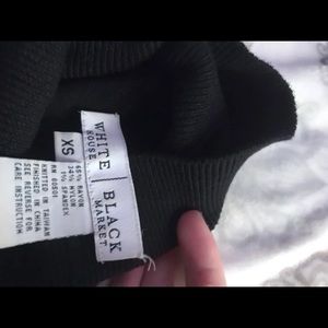 white house black market sleeveless shirt